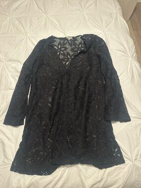 Lace Crochet V-Neck Women’s Top - Black